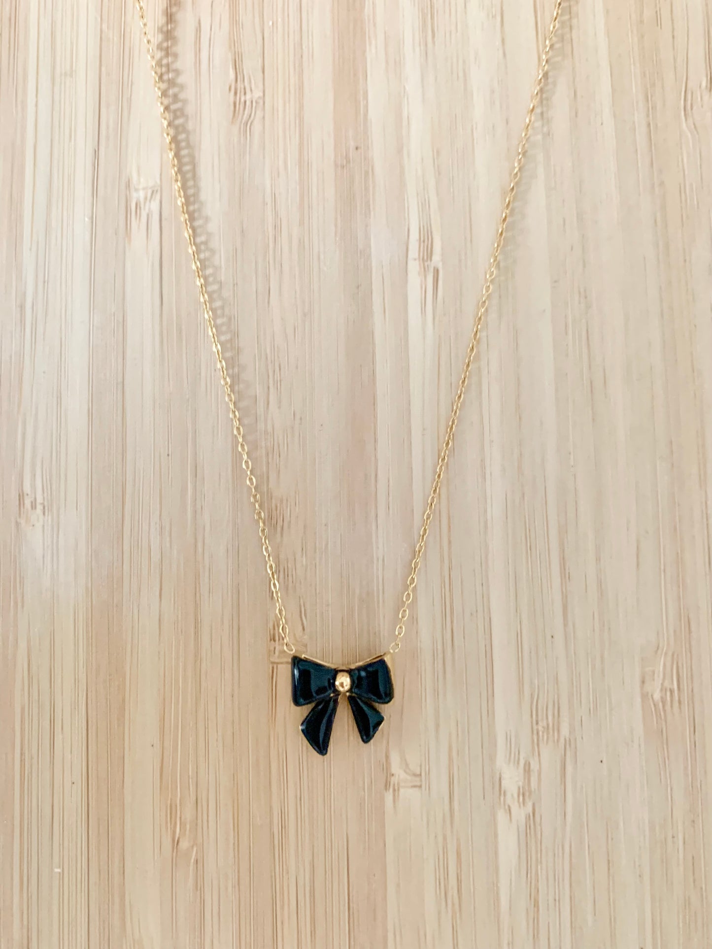 Collier « noeud »