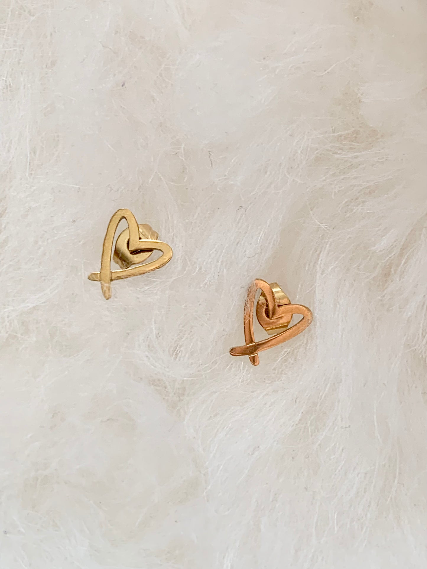 Boucles coeurs croisés