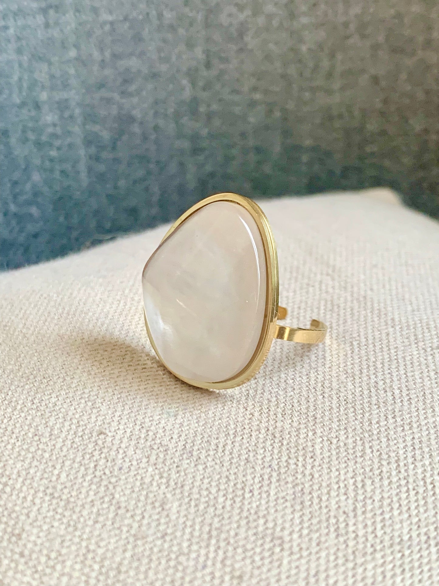 Bague « baby white »