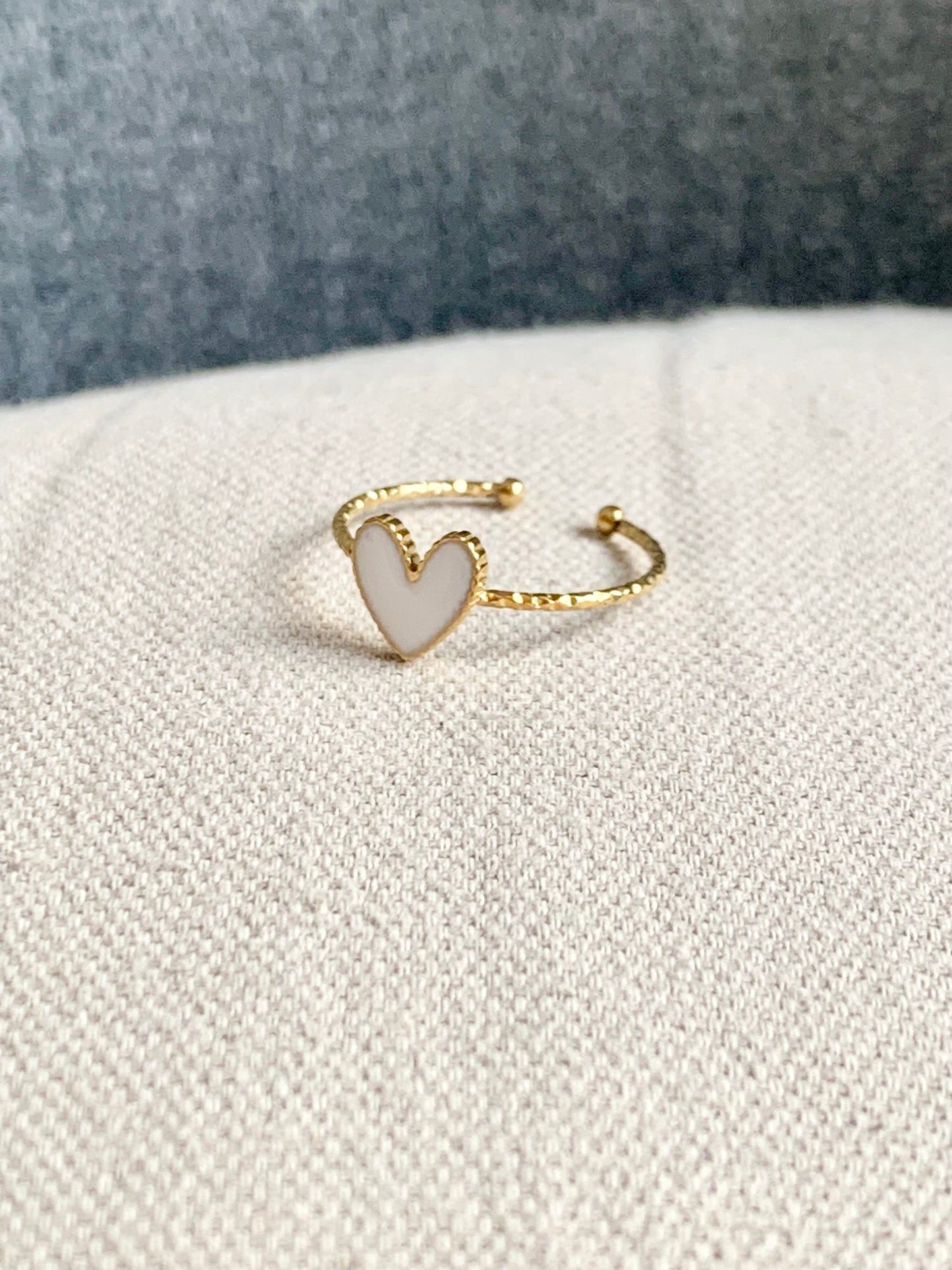 Bague « coeur blanc »