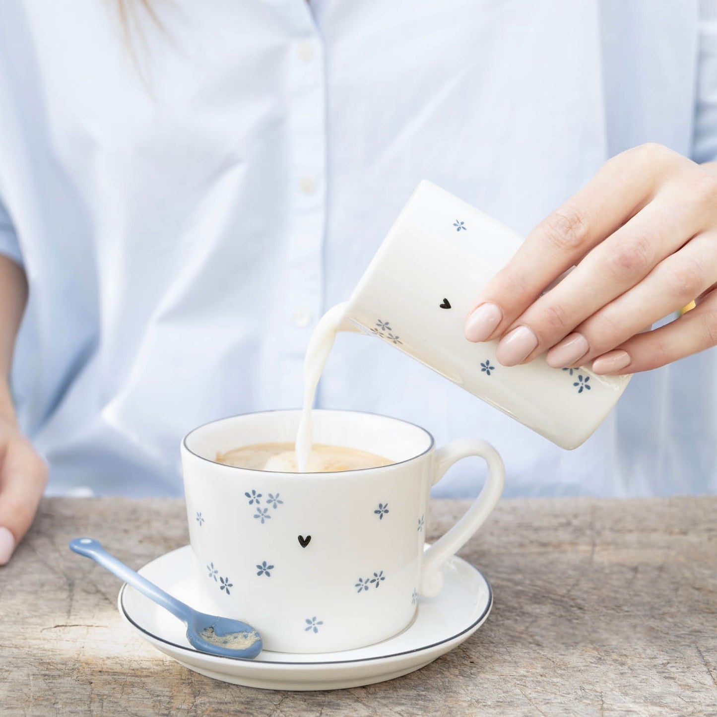 Mug «blue daisies »