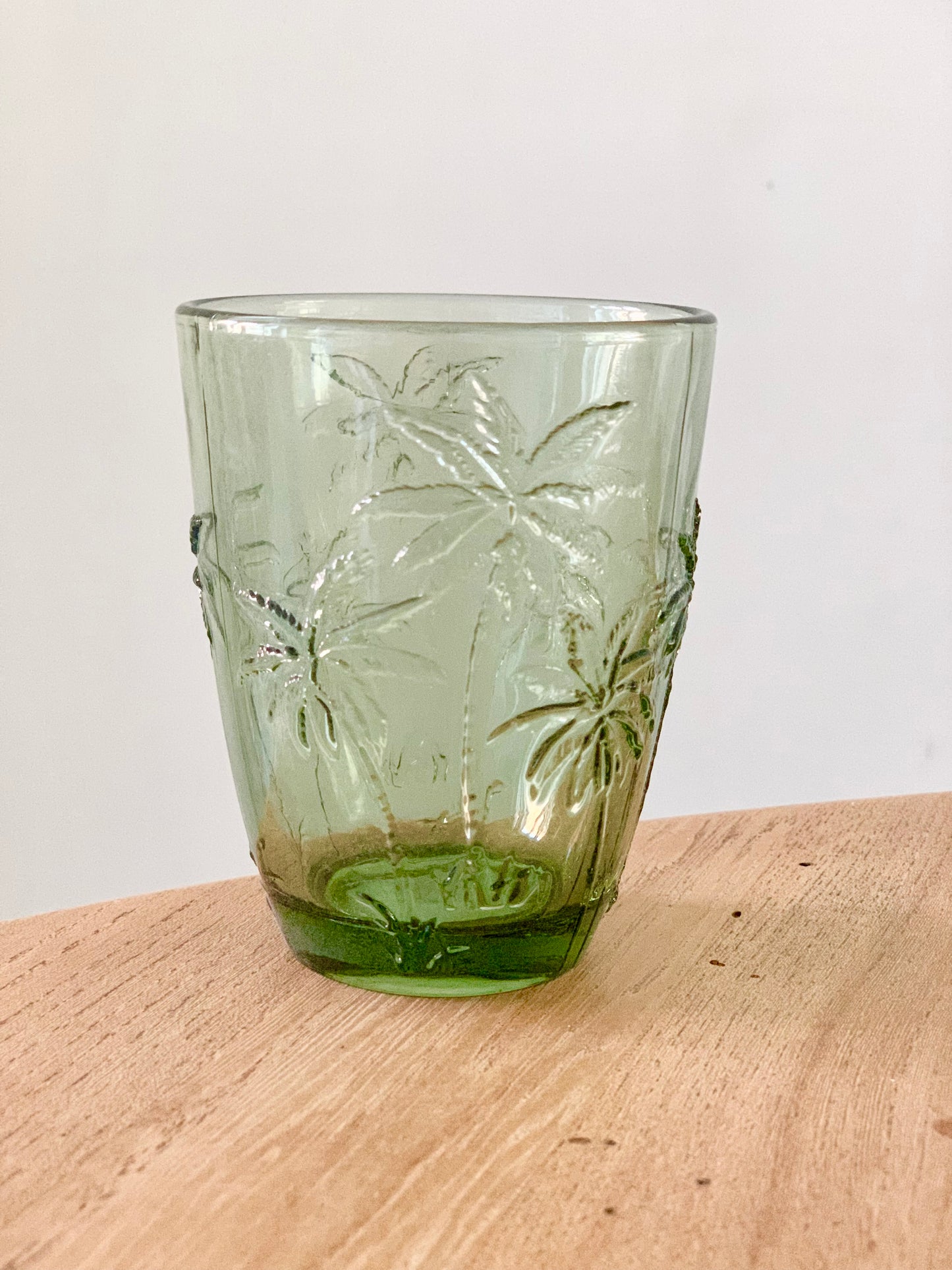 Verre gobelet mauricien vert