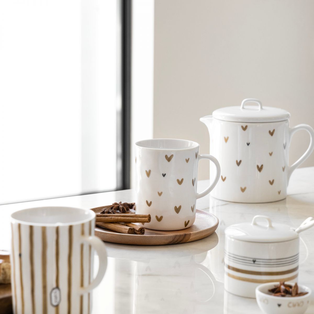 Tea Mug with hearts