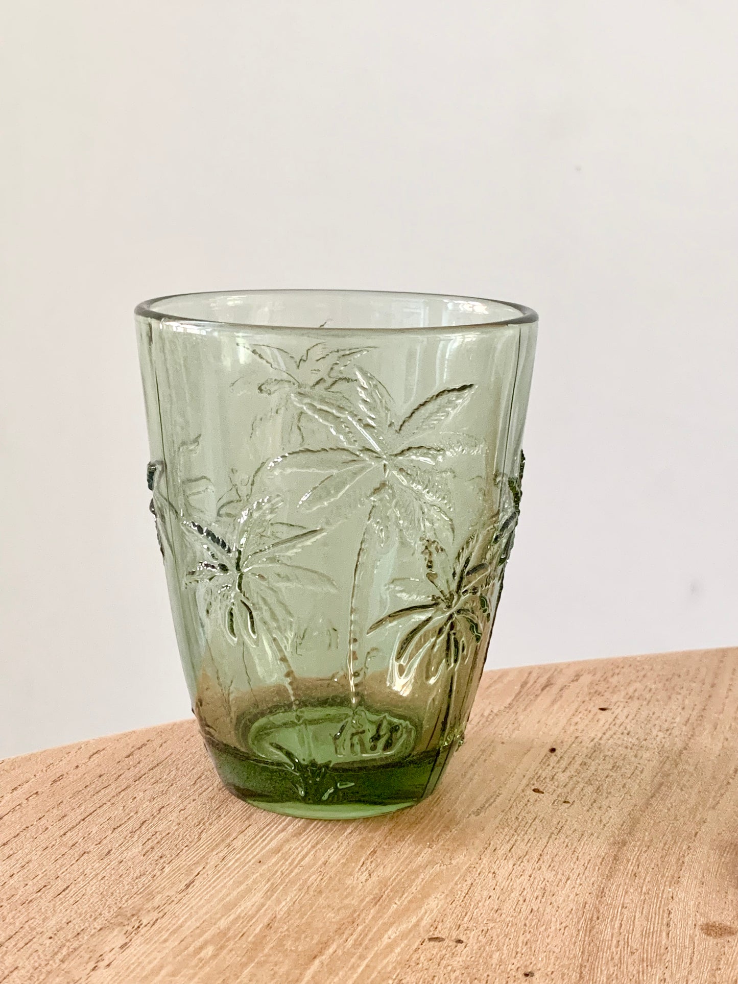 Verre gobelet mauricien vert