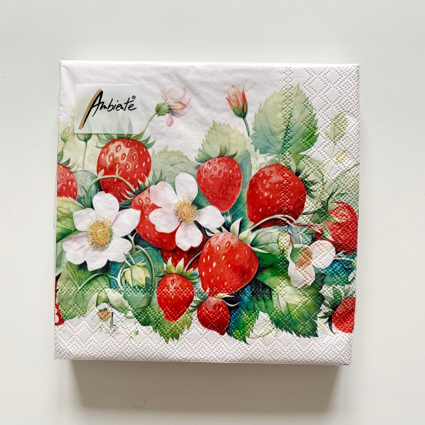 Serviettes fraisiers en fleurs