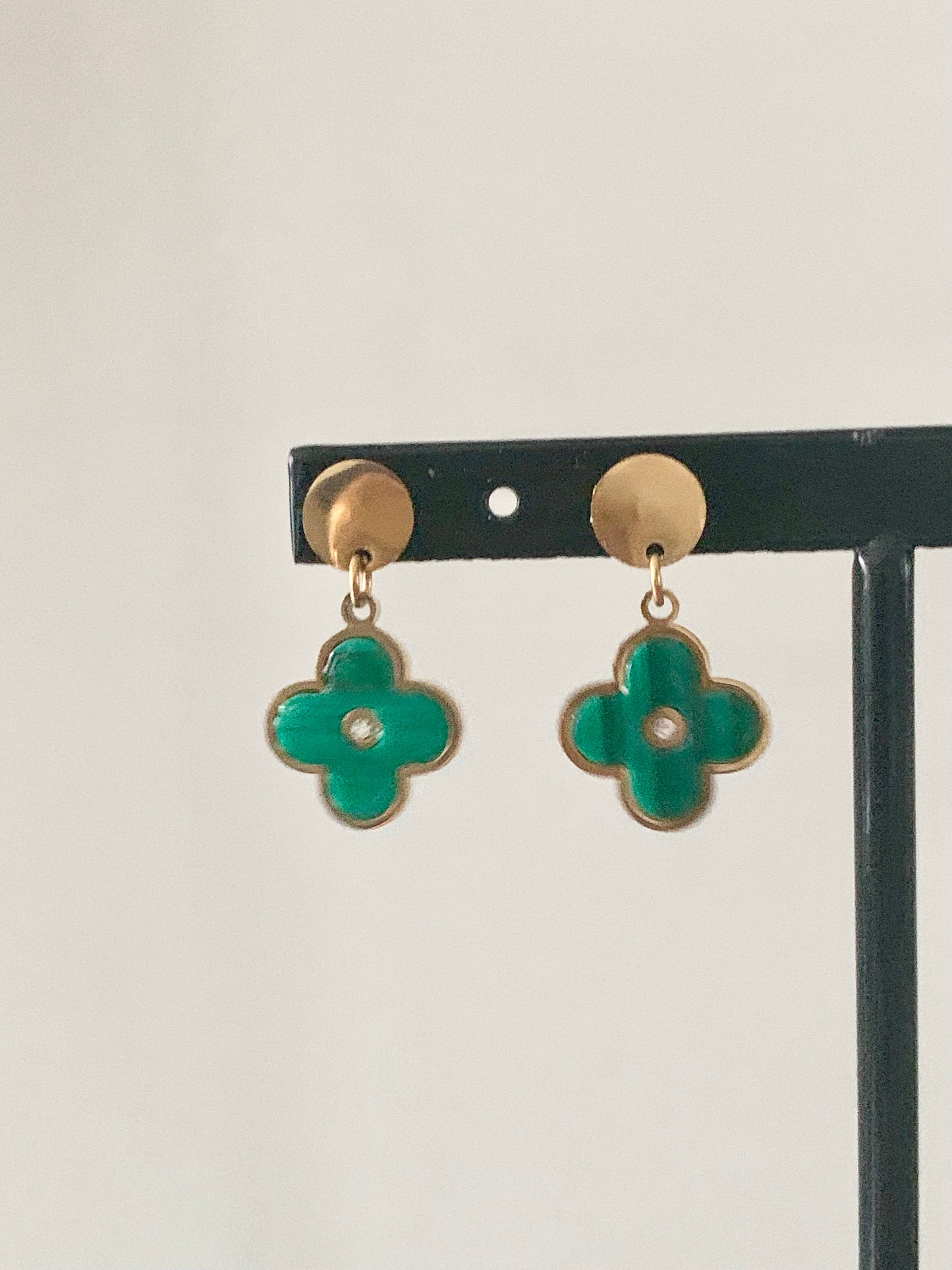 Boucles d’oreilles «Jade »