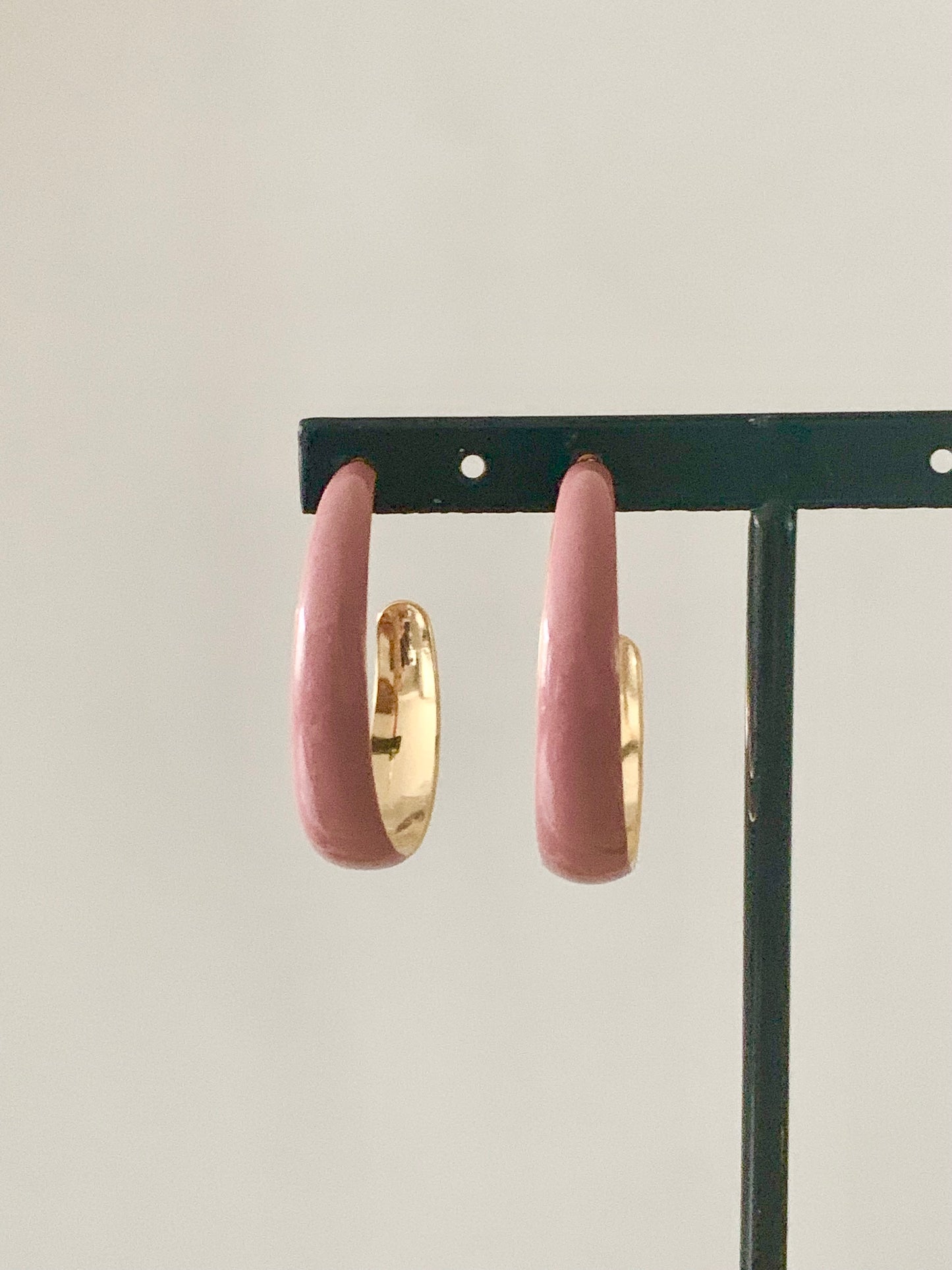 Boucles d’oreilles « créoles vieux rose »