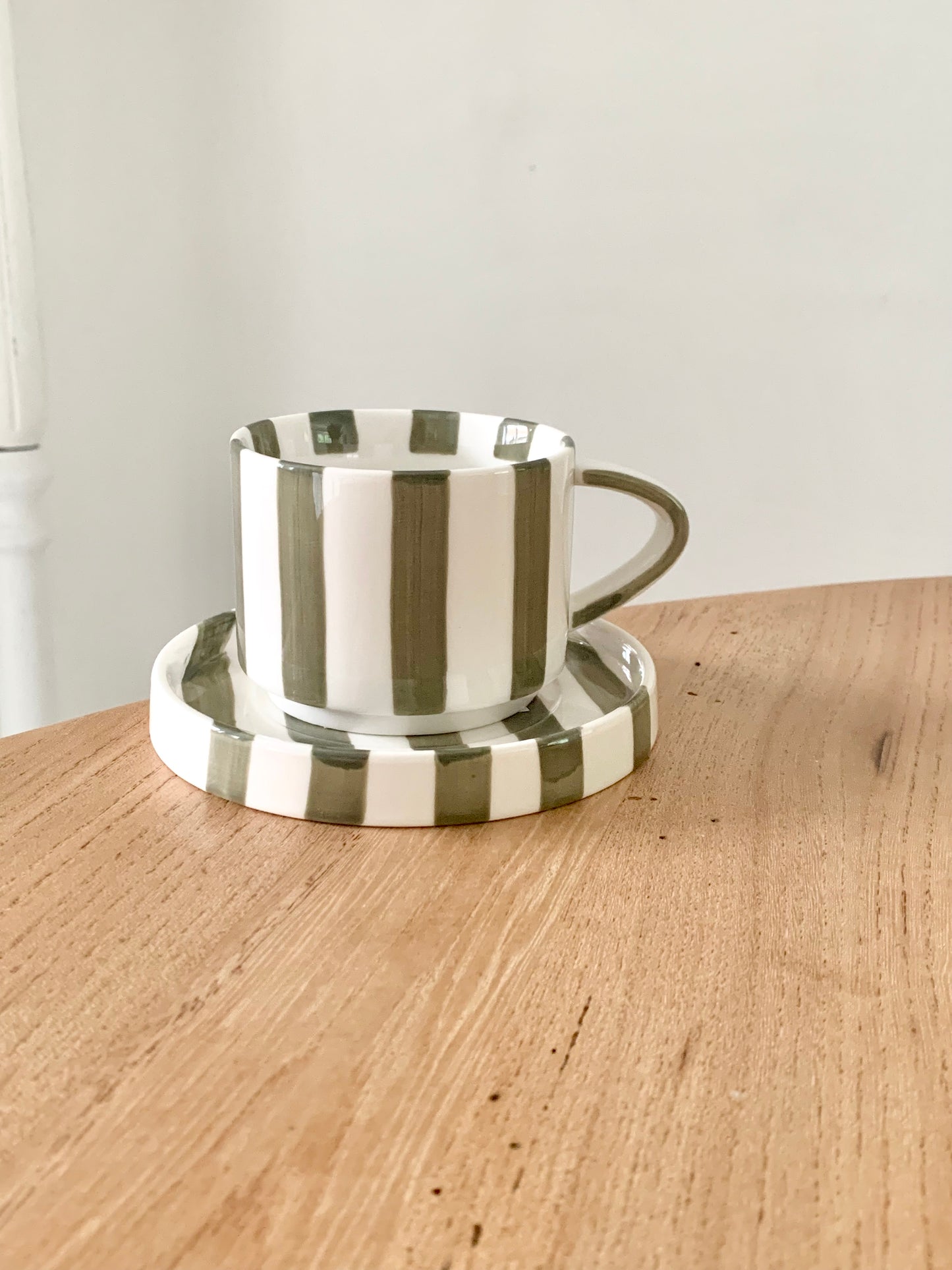 Tasse et sa sous-tasse