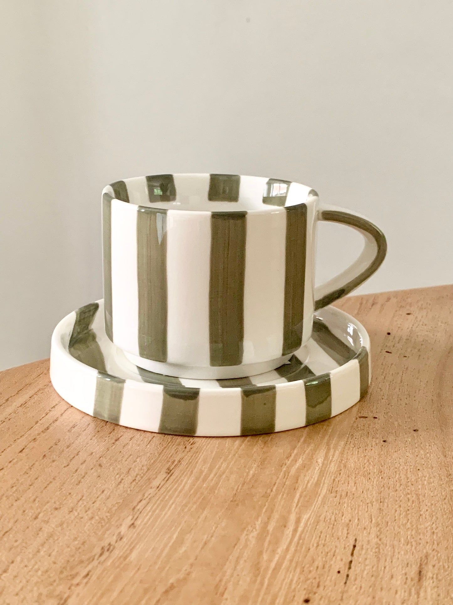 Tasse et sa sous-tasse